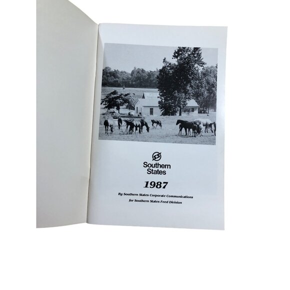 Feeding and Care of the Horse The Southern States Way 1987 - Picture 3 of 6